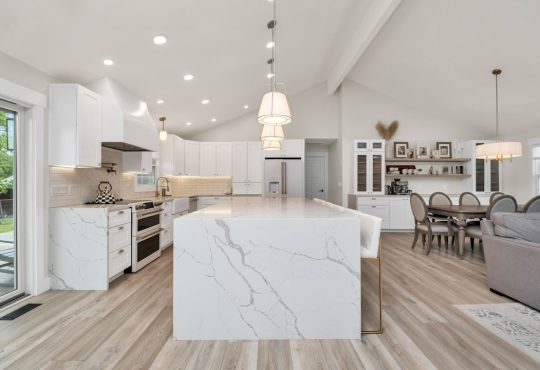 Photo Modern kitchen island